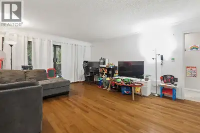 Wintergreen Place offers a secure second-floor residence featuring a well-designed and spacious layo...