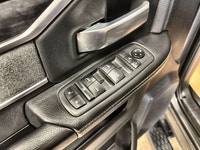 This 2019 RAM 3500 Crew Cab 4x4 Big Horn 149 WB 6.4 Box has the I6 6.7L Cummins Diesel engine with a... (image 7)