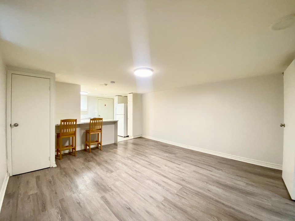 589 Annette St - BSMT 4