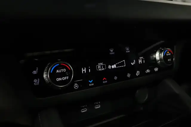 2026 Mitsubishi Outlander SEL in Cars & Trucks in Edmonton - Image 23