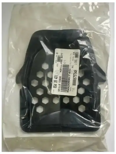 NOS OEM SKI-DOO 502006746 RT 1000 CHASSIS BOTTOM PAN GRILL********** Call /Text 780-542-1989 OR 780-...