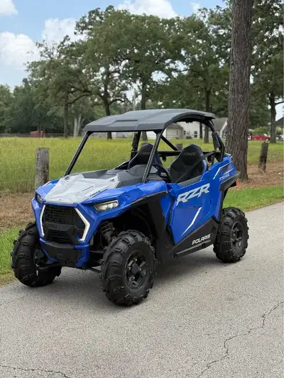 APPLY NOW: https://www.ridecollective.ca/get-pre-approved 2022 POLARIS RZR TRAIL PREMIUM • Trail-wid...