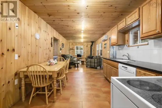 87 Edith's Point Road South Brookfield, Nova Scotia in Houses for Sale in Bridgewater - Image 5