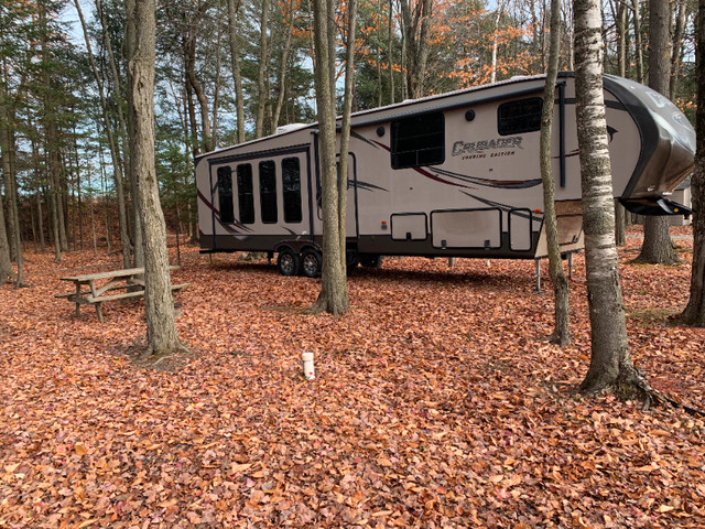 Caravane à sellette Crusader 39.5 pieds dans VR et caravanes  à Ville de Montréal - Image 3