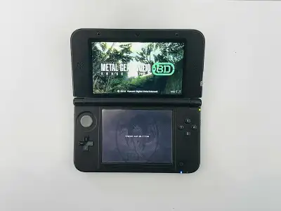 BLACK NINTENDO 3DS XL I 2200+ GAMES I TOP VALUE I 280+ 3DS GAMES, View more