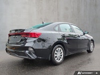 Former Daily Rental This Forte comes with; Traction Control, Driver Vanity Mirror, Back-Up Camera, P... (image 5)