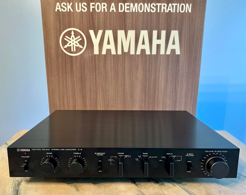 Serviced YAMAHA C2 Pre Amp professional series flagship preamp