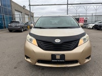 Alexander The Great Inc. Auto Sales 2695 Durante Way Milton, ON, L9T 5J1 Phone: 416-839-1558 2013 TO... (image 2)