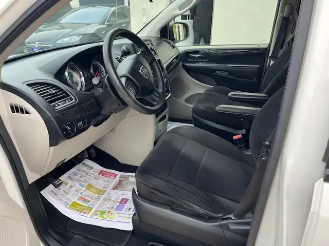 2013 Grand Caravan- Clean Title- Saftied $8900 Firm62940368619395123