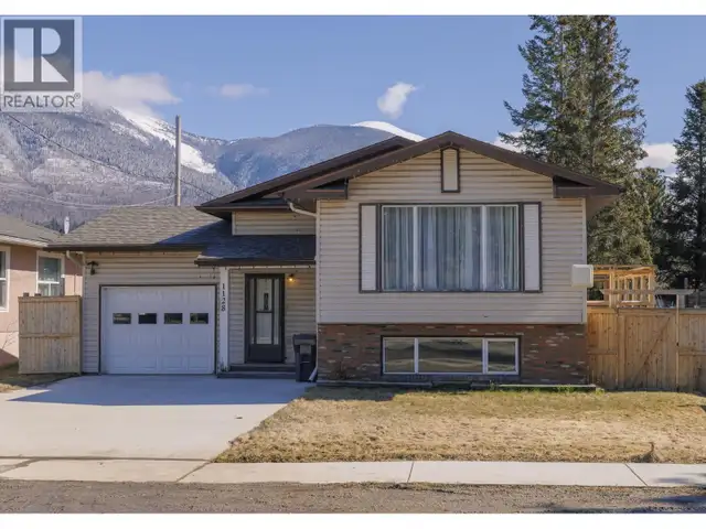 1128 3RD AVENUE McBride, British Columbia in Houses for Sale in Quesnel - Image 32
