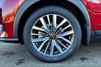 Intelligent Cruise Control,remote Start,nissanconnect W/ Apple Carplay,heated Seats,7 Inch Advanced... (image 8)