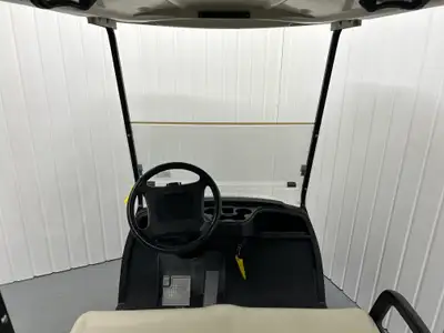 2011 Yamaha G29 / DRIVE - Gas Features: - Rear Seat that flips down to a flat bed - Premium LED Ligh...