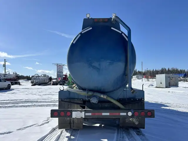 2020 WESTERN STAR 4900FA in Heavy Trucks in Saskatoon - Image 7