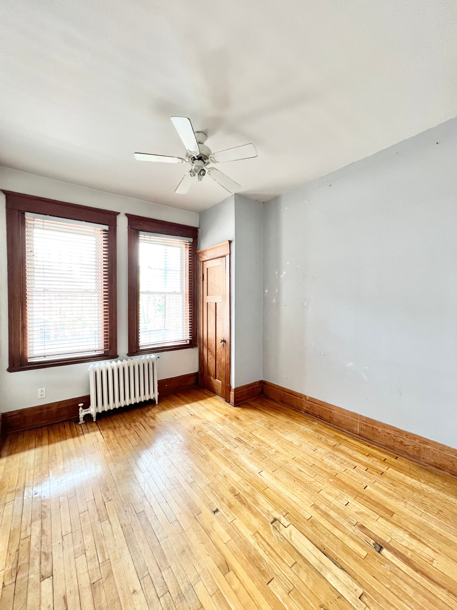 2316 Sherbrooke Est — photo 1