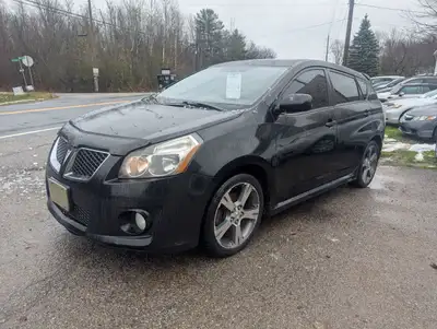 2009 Pontiac Wave GT power windows, power locks, cruise control, tilt steering 4 cylinder 193,202 km...