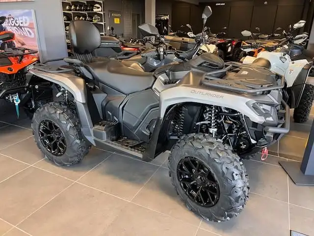 2026 CAN AM OUTLANDER MAX 700 (FINANCING AVAILABLE) in ATVs in Cambridge - Image 4