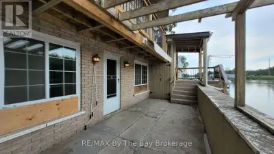5 - 835 MOSLEY STREET Wasaga Beach, Ontario