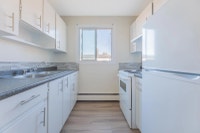 Amenities: Heat & Water Included • Balconies • Great Location Suite & Building: Bachelor, one-bedroo... (image 4)