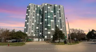 Price: $588,900 / $2,234/mo Welcome to 4450 Tucana Court at Square One! Ultra-Modern Luxury Meets Un...
