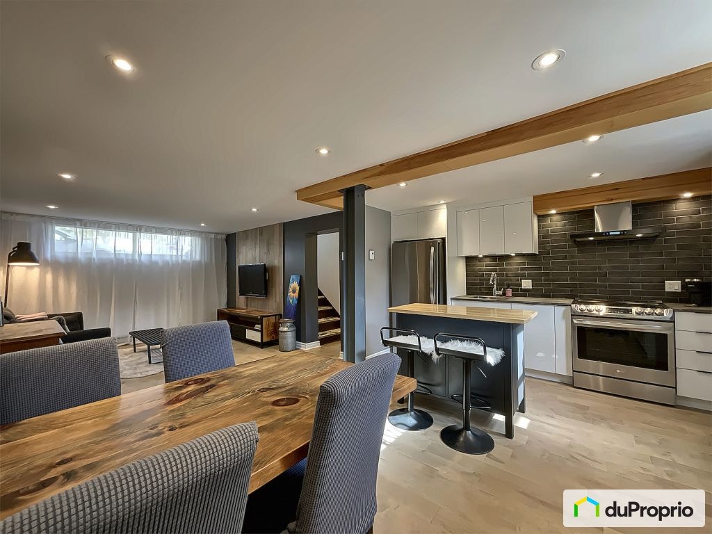 $399,900 - Condominium for sale in Ahuntsic / Cartierville — photo 1
