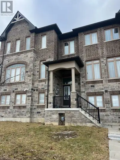123 BEECHBOROUGH CRESCENT East Gwillimbury (Sharon), Ontario