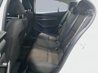 2021 Mazda3 GX Automatic Confident style. Smart value. Pure Mazda drive. Step into the 2021 Mazda3 G... (image 9)