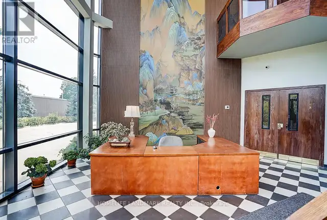 MAIN - 940 SHELDON COURT Burlington (Industrial Burlington), Ont in Commercial & Office Space for Rent in Oakville / Halton Region - Image 4