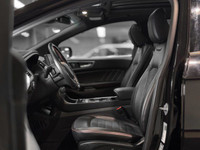 The 2022 Ford Edge ST-Line is a compact SUV that delivers sporty aesthetics and dynamic performance... (image 8)