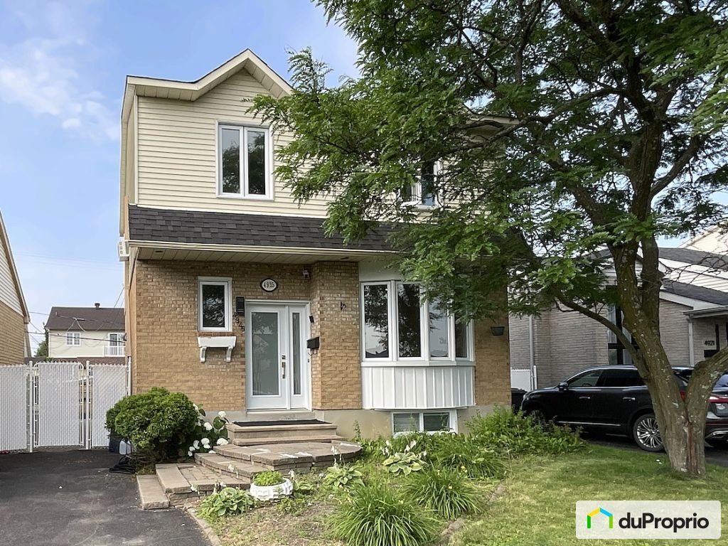 $669,900 - 2 Storey for sale in Longueuil (St-Hubert) — photo 1