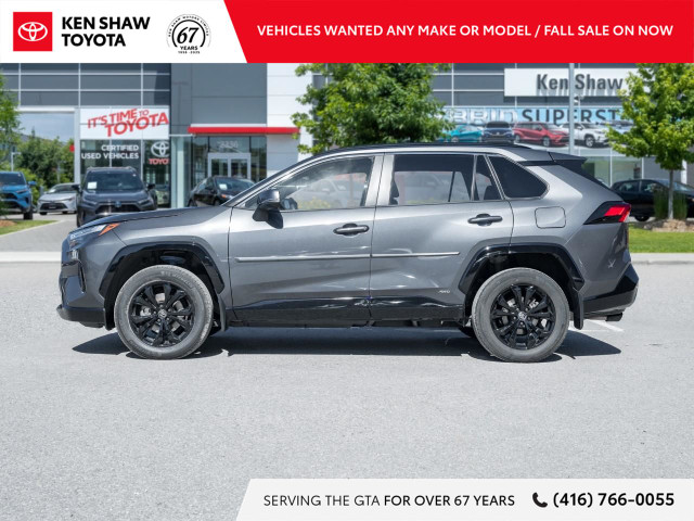2023 Toyota RAV4 Hybrid SE SUNROOF / POWER DRIVER SEAT / POWE... in Cars & Trucks in City of Toronto - Image 4