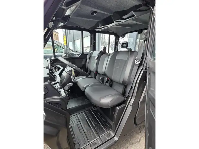 2026 Can-Am DEFENDER MAX XT CAB HD11 in ATVs in New Glasgow - Image 12