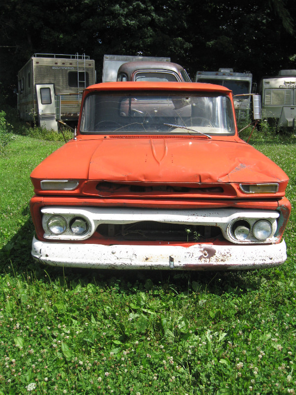 1964 GMC half ton pickup from the west.    Straight 6, 4 speed. in Other Parts & Accessories in London - Image 3