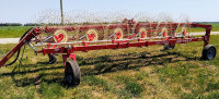 Farm King 12 Wheel V-Rake (RE12FK)