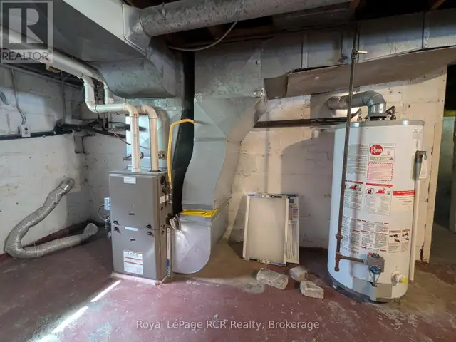 616 9TH AVENUE Hanover, Ontario in Houses for Sale in Owen Sound - Image 25