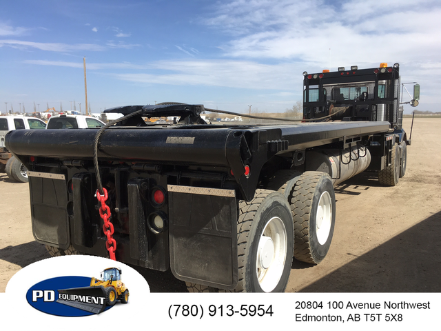 1997 Kenworth TA TA Bed Truck in Heavy Trucks in St. Albert - Image 8