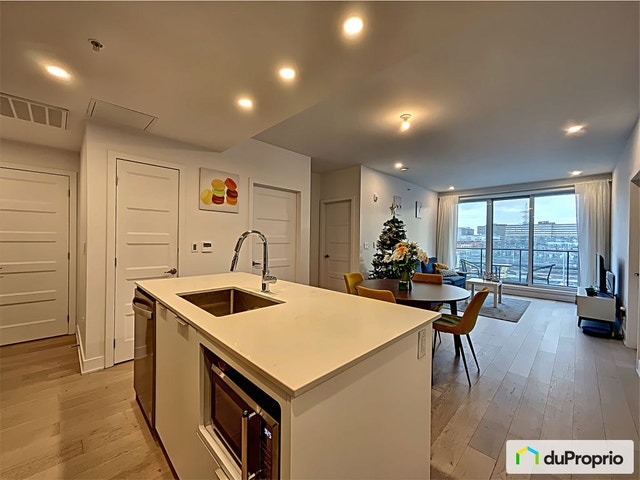 $558,000 - Condominium for sale in Ahuntsic / Cartierville — photo 1
