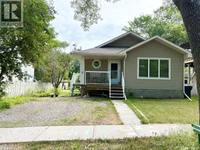 This home was built in 2012 and is ready for new owners to move right in. There is over 1100 sq ft o...