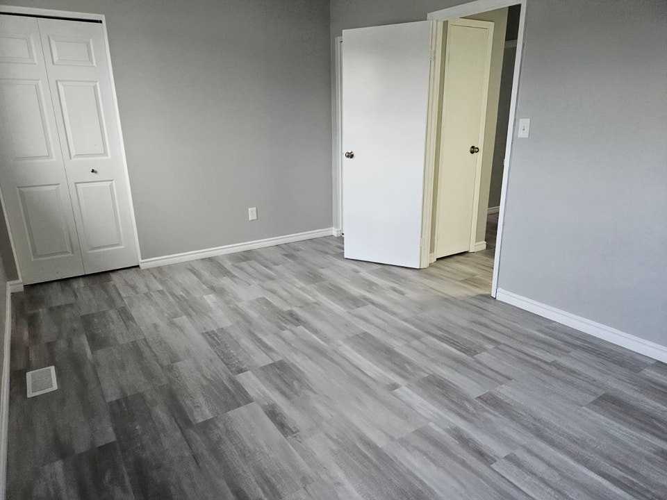 Beautiful 3 Bedroom Townhome for Rent 3