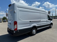 PRICING POLICY:**All advertised pricing reflects our special financing offer. A $2,500 finance incen... (image 4)