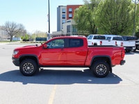 2019 Chevrolet Colorado ZR2 2.8L Duramax Built for drivers who crave rugged capability wrapped in a... (image 7)