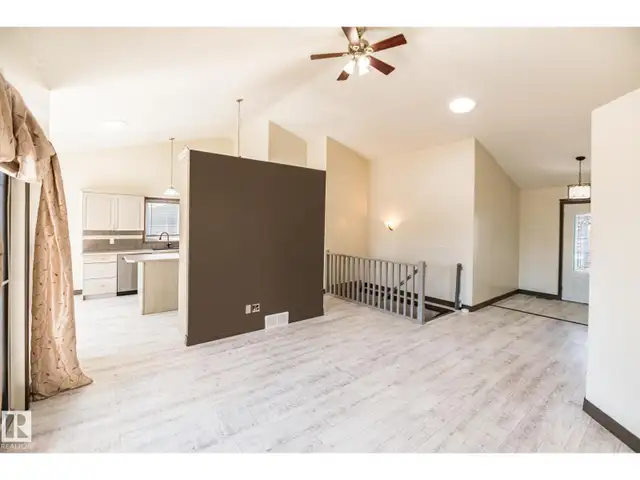 4403 39 ST Bonnyville Town, Alberta in Houses for Sale in Edmonton - Image 11