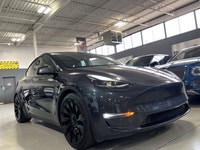 FULLY ELECTRIC, FEATURING : PERFORMANCE DUAL MOTOR AWD, FULL GLASS PANORAMIC ROOF, BIODEFENSE MODE,... (image 1)