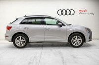 DEMO with under 6,000 KM!!! Get noticed in this gorgeous Florett Silver Metallic SUV! Treat yourself... (image 3)