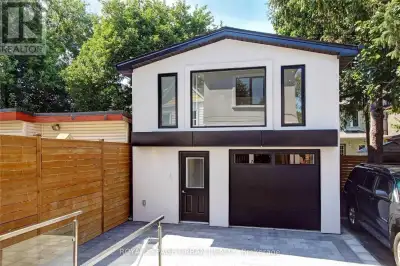 GARDEN SUITE - 130 EATON AVENUE Toronto (Danforth Village-East Y