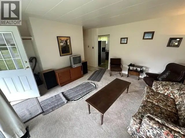 629 A ROAD Canim Lake, British Columbia in Houses for Sale in 100 Mile House - Image 20
