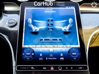 All purchasers receive a CarHub Rewards Card for $1000 towards service! This Mercedes-Benz C-Class 3... (image 4)