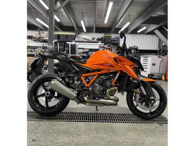2026 KTM 1390 R EVO KTM 1390 R EVO 2026 Les photos peuvent être à titre indicatif et sans inscriptio...