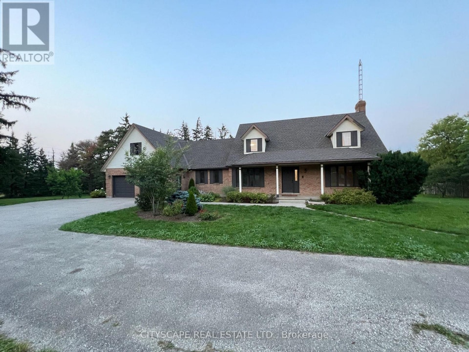 2361 VICTORIA STREET N Woolwich, Ontario 1