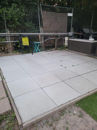 PATIO BLOCKS 2'X2' SOUTH ETOBICOKE PICKUP $7 PER PIECE 38 PIECES