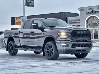 This 2025 RAM 3500 Big Horn Night Edition 4x4 Crew Cab 64 Box has the 6.7L Cummins I-6 Ho Turbo Dies...